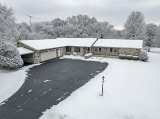 W4978 Valley Creek Rd, Fond Du Lac, WI 54937