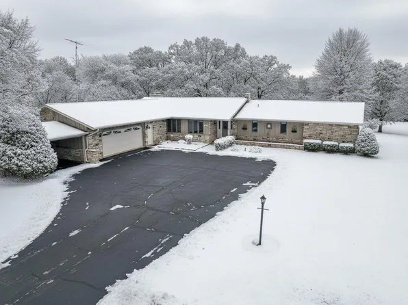 W4978 Valley Creek ROAD, Fond Du Lac, WI 54937