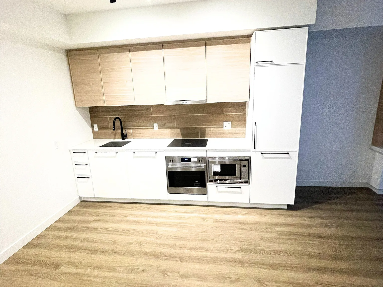 1 bed, $2,050 — Photo 3