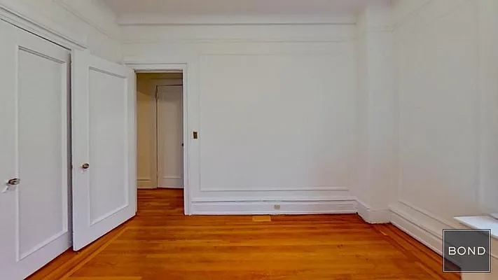 Rented by Bond New York | media 7