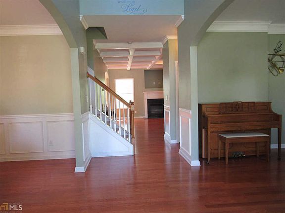 2nd image of 1651 Misty Valley Dr