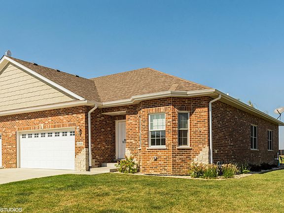 3rd image of 13848 W Crescenzo Dr