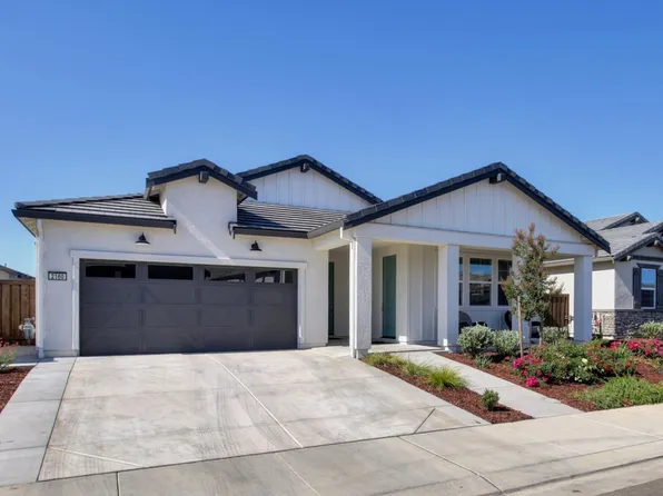 2160 Maze Way, Dixon, CA 95620