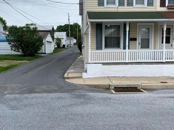 104 N Maple St, Kutztown, PA 19530