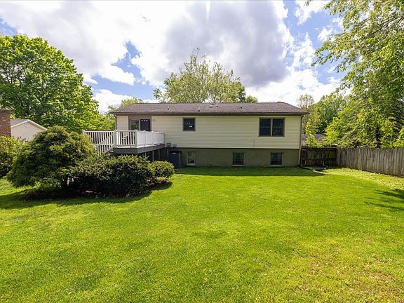2nd image of 305 Woodbine Dr