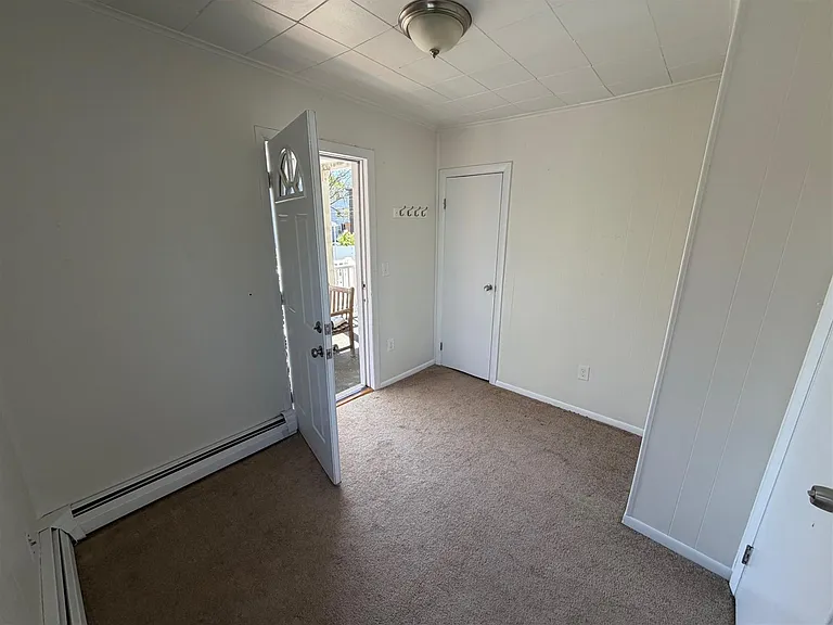 46 Lincoln St — Photo 6