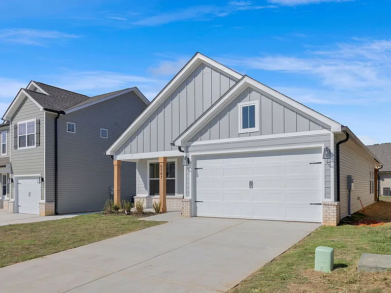 6579 Elizabeth Ann Way — Photo 2