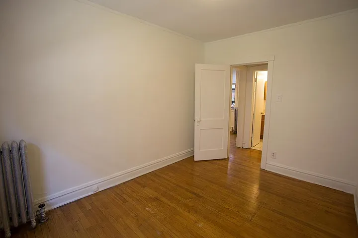 Ellis Court — Photo 38