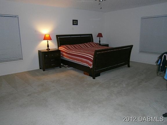 4th image of 2484 Omaha Dr S