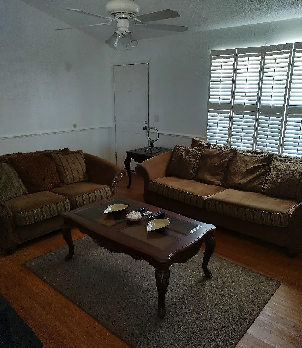 3 bed, 1338 sqft, $750 — Photo 1