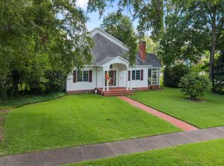 1609 Lucerne Way, New Bern, NC 28560