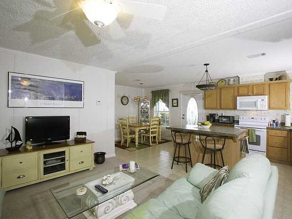 5th image of 1449 Barefoot Cir
