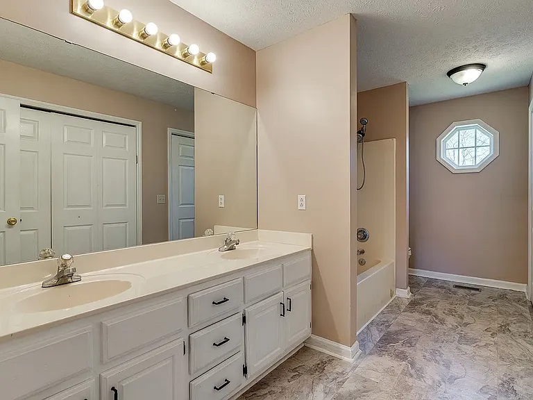 104 Tyree Springs Rd — Photo 15