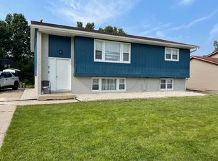 718 Sussex Dr #716, Schererville, IN 46375