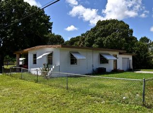201 Osceola Ave, Fort Pierce, FL 34982