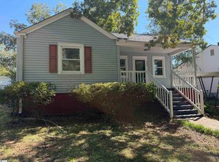 155 White Oak Rd, Spartanburg, SC 29301
