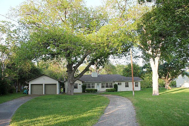 1st image of 246 Guadalupe River Dr