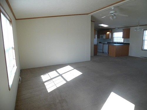 5th image of 29980 Applewood