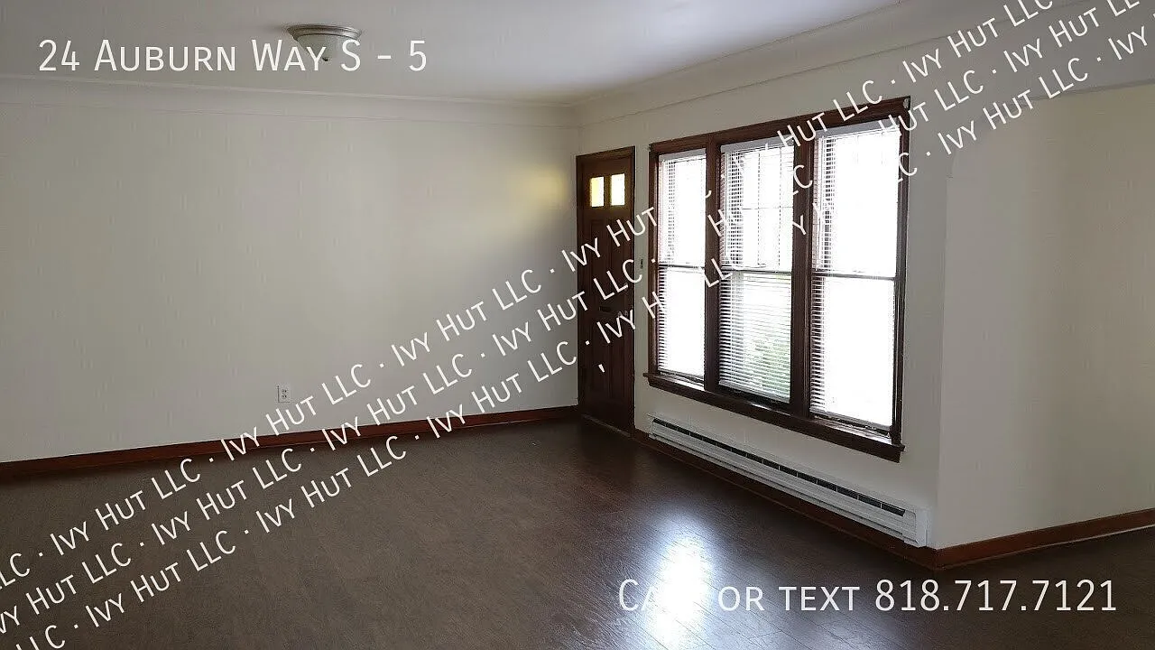 Beautiful Newly Remodeled - Downtown Auburn - 2 Bd 1 Ba — Photo 4