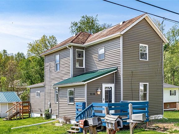 2nd image of 2036 Ridge Rd