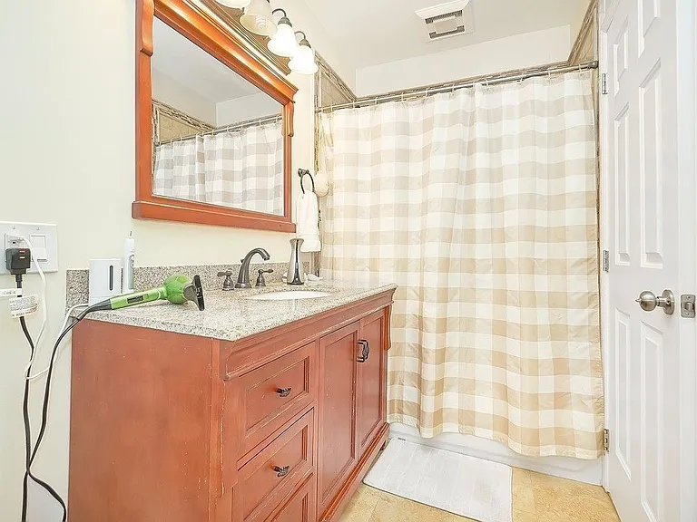 280 W 115th St #2 — Photo 11