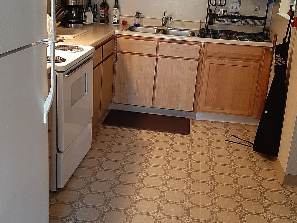 2nd image of 9 Sun St