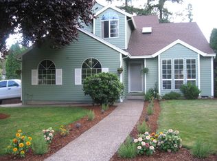 5279 SE Pine St, Hillsboro, OR 97123