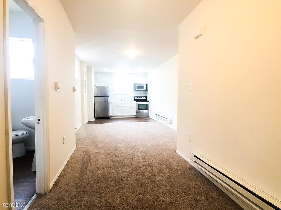 1st image of 4721 N 15th St Unit 2