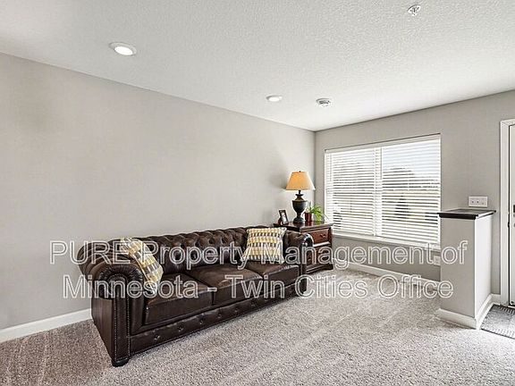 5th image of 10502 Weston Way N