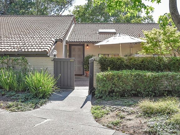 2nd image of 46 Fairway Dr