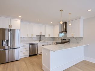 1463 W Gregory St #CH, Chicago, IL 60640