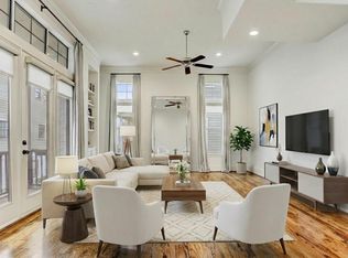 3225 Maxroy St, Houston, TX 77008