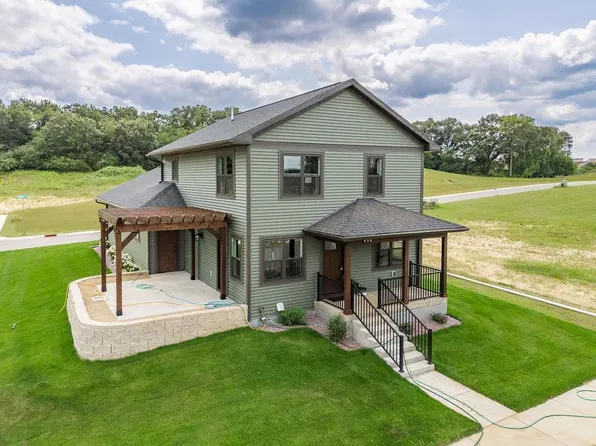 456 Gunderson Drive, Portage, WI 53901
