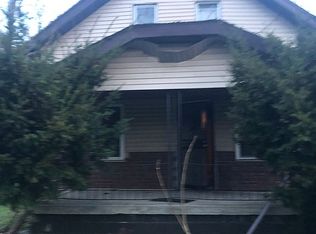 1902 Barks St, Flint, MI 48503