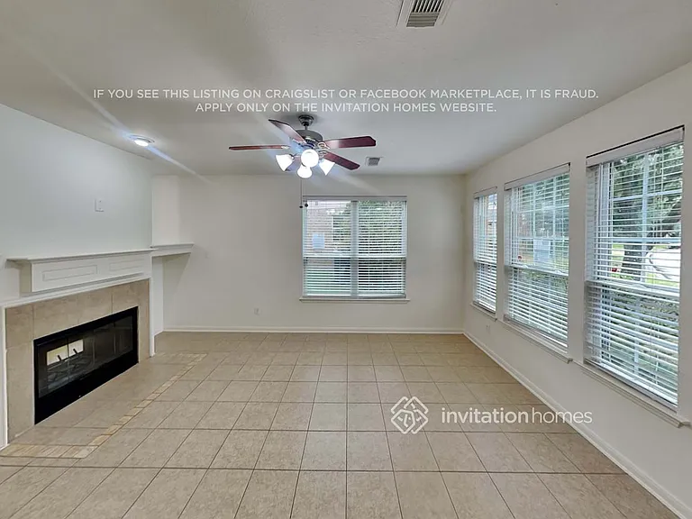 17247 Marquette Point Ln — Photo 6