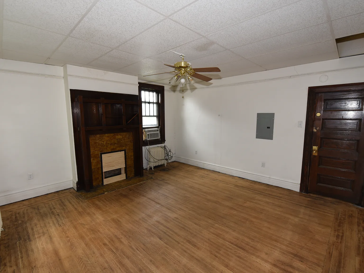 2 bed, 1100 sqft, $1,000 — Photo 2