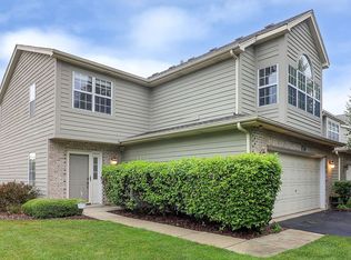 1716 Tamahawk Ln, Naperville, IL 60564