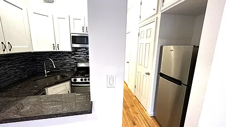 Rented by HOLTON REAL ESTATE INC.