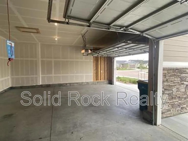 10736 Hidden Brook Cir — Photo 28