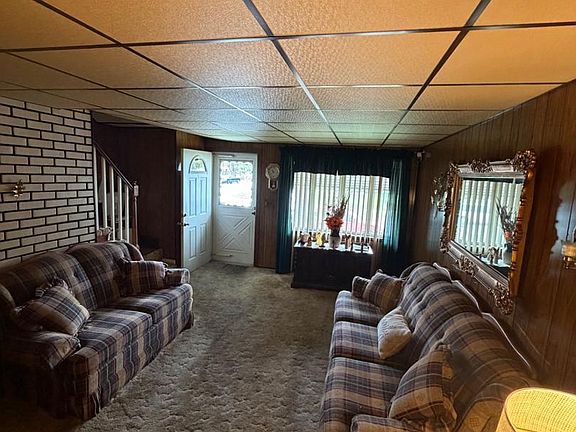 4th image of 7422 Manchester Rd