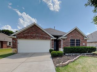 3223 Clear Springs Dr, Forney, TX 75126