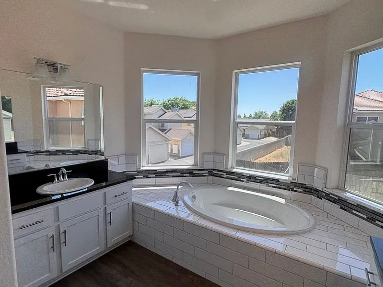 4438 W Langden Dr — Photo 19