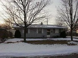 325 Granada Pl photo 1