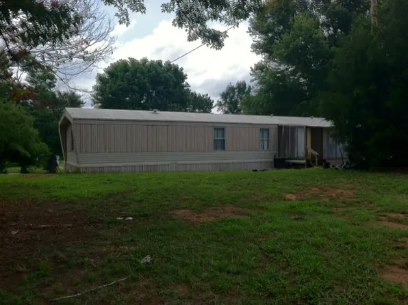 316 Cherokee Cir, Sparta, TN 38583