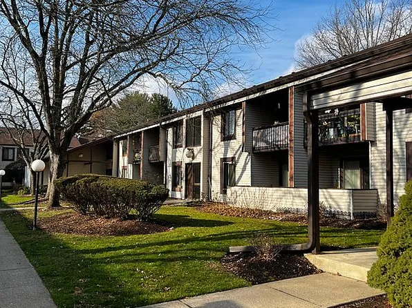 L9 Twin Rivers Dr N, East Windsor, NJ 08520