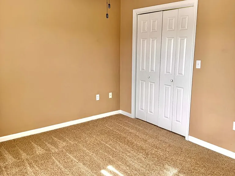 500 Cambridge Ct #H3 — Photo 20