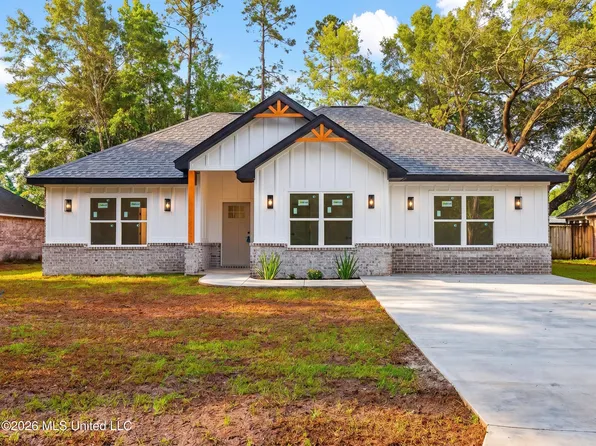 Parkview Dr, Gautier, MS 39553