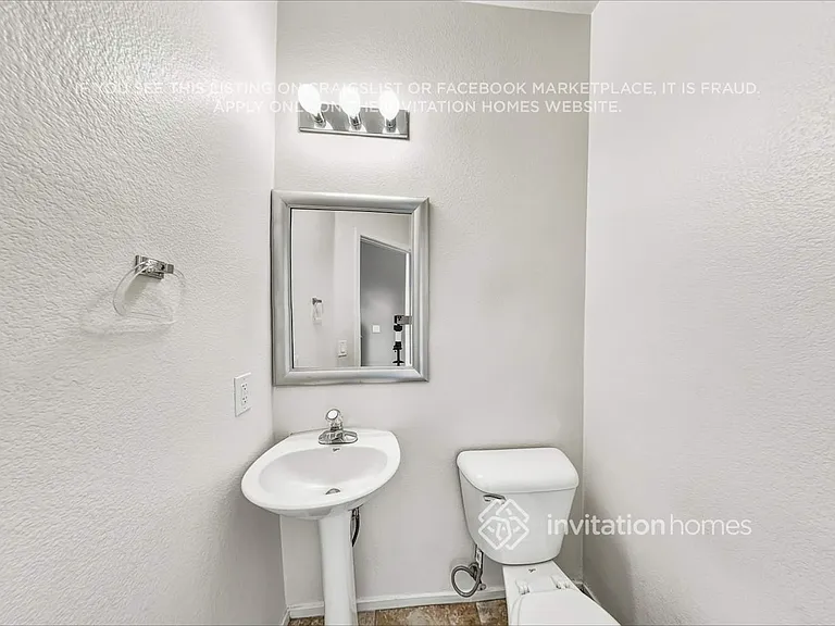 3025 Gary Cooper St #102 — Photo 17