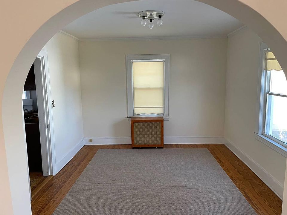 1st image of 57 Funston Ave Floor 2