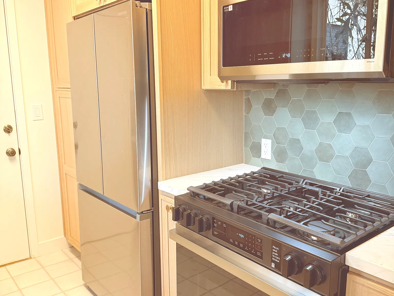 1 bed, 750 sqft, $3,150 — Photo 2